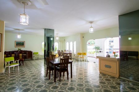 Apartamento à venda com 112m², 3 quartos e 1 vaga Apartamento à venda com 112m², 3 quartos e 1 vagaÁrea comum - Salão de festas