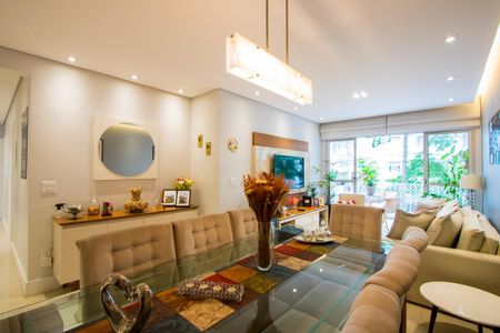 Apartamento à venda com 112m², 3 quartos e 1 vaga Apartamento à venda com 112m², 3 quartos e 1 vagaSala