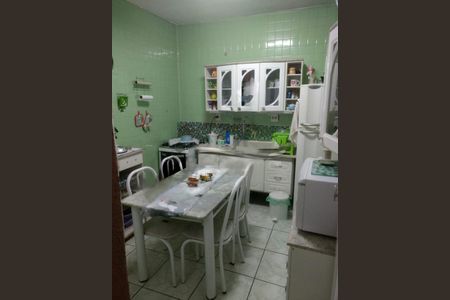 Casa à venda com 2 quartos, 90m² em Vila Monumento, São Paulo