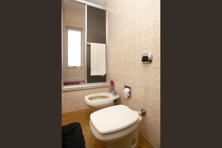 Apartamento à venda com 116m², 3 quartos e 1 vagaBanheiro da  Suíte