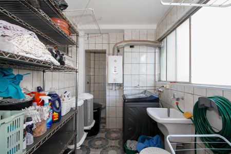 Apartamento à venda com 188m², 2 quartos e 1 vaga Apartamento à venda com 188m², 2 quartos e 1 vagaÁrea de Serviço