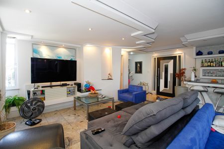 Apartamento à venda com 188m², 2 quartos e 1 vaga Apartamento à venda com 188m², 2 quartos e 1 vagaSala de Estar