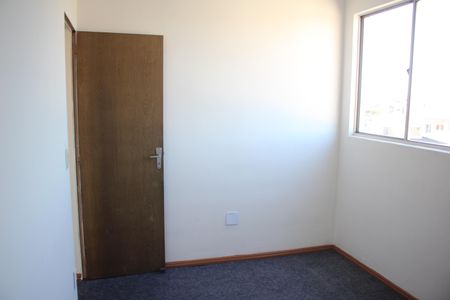 Apartamento à venda com 64m², 3 quartos e 1 vagaQuarto 2