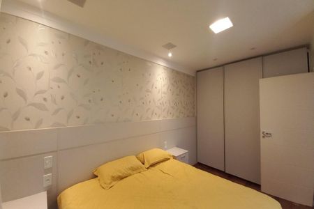 Casa de condomínio à venda com 410m², 3 quartos e 4 vagas Casa de condomínio à venda com 410m², 3 quartos e 4 vagasSuíte 1