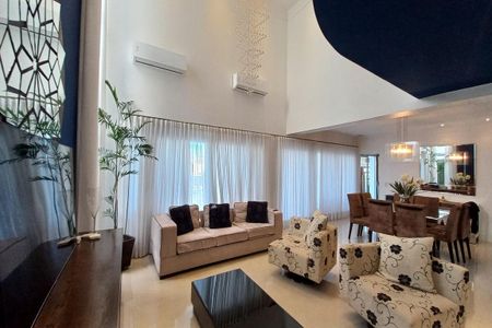 Casa de condomínio à venda com 410m², 3 quartos e 4 vagas Casa de condomínio à venda com 410m², 3 quartos e 4 vagasSala