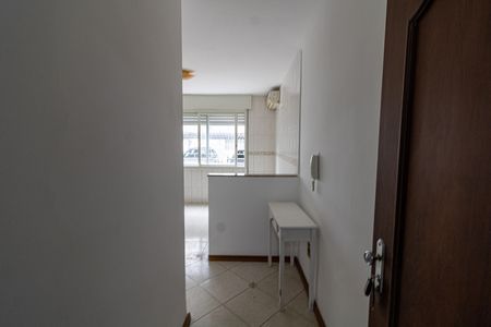 Apartamento para alugar com 44m², 1 quarto e sem vaga Apartamento para alugar com 44m², 1 quarto e sem vagaEntrada