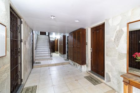 Apartamento para alugar com 44m², 1 quarto e sem vaga Apartamento para alugar com 44m², 1 quarto e sem vagaHall de entrada
