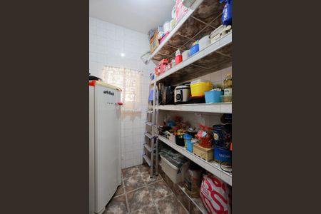 Casa à venda com 212m², 4 quartos e 13 vagasCasa 1 - Despensa