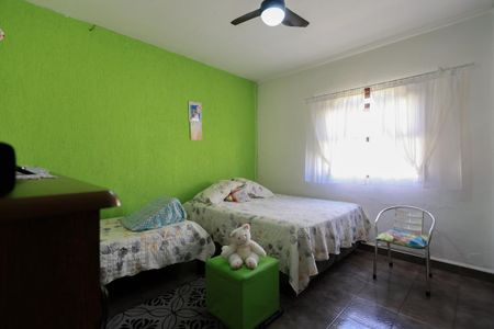 Casa à venda com 212m², 4 quartos e 13 vagasCasa 1 - Quarto 1