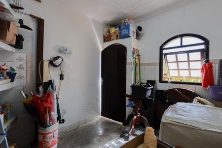 Casa à venda com 212m², 4 quartos e 13 vagasCasa 2 - Área de serviço