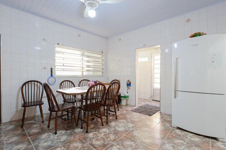 Casa à venda com 212m², 4 quartos e 13 vagasCasa 1 - Cozinha