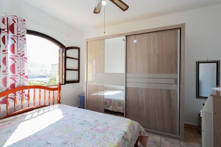 Casa à venda com 212m², 4 quartos e 13 vagasCasa 2 - Quarto 1