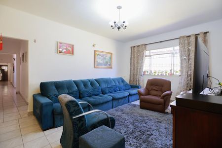 Casa à venda com 212m², 4 quartos e 13 vagasCasa 1 - Sala de estar