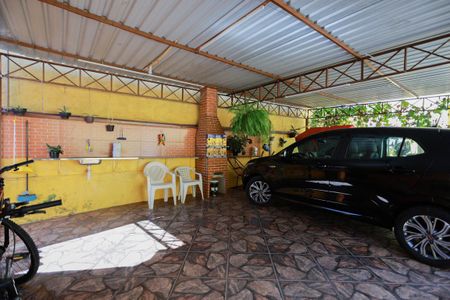 Casa à venda com 212m², 4 quartos e 13 vagasÁrea de lazer