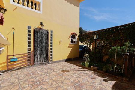 Casa à venda com 212m², 4 quartos e 13 vagasCasa 2 - Quintal