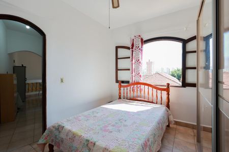 Casa à venda com 212m², 4 quartos e 13 vagasCasa 2 - Quarto 1