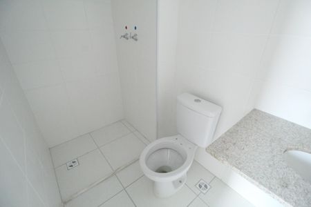 Apartamento à venda com 50m², 2 quartos e 1 vagaBanheiro da suíte