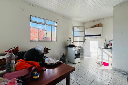 Casa à venda com 140m², 7 quartos e 1 vaga Casa à venda com 140m², 7 quartos e 1 vagaCozinha 2