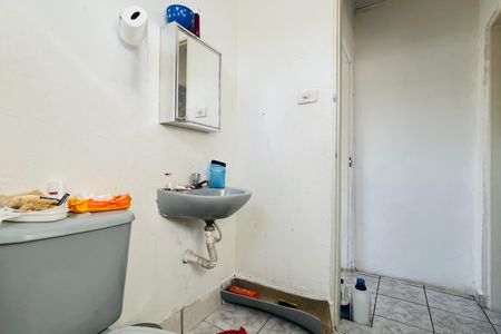 Casa à venda com 140m², 7 quartos e 1 vaga Casa à venda com 140m², 7 quartos e 1 vagaBanheiro 2