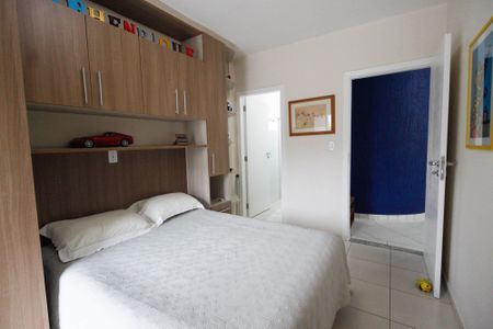 Casa à venda com 240m², 3 quartos e 4 vagasSuíte 2