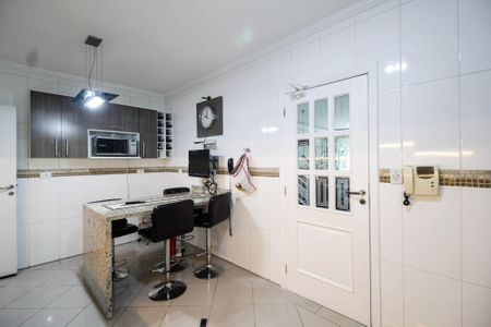 Casa à venda com 240m², 3 quartos e 4 vagasCozinha