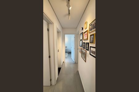 Apartamento à venda com 74m², 3 quartos e 2 vagas Apartamento à venda com 74m², 3 quartos e 2 vagasCorredor