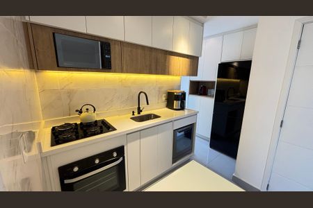 Apartamento à venda com 74m², 3 quartos e 2 vagas Apartamento à venda com 74m², 3 quartos e 2 vagasCozinha