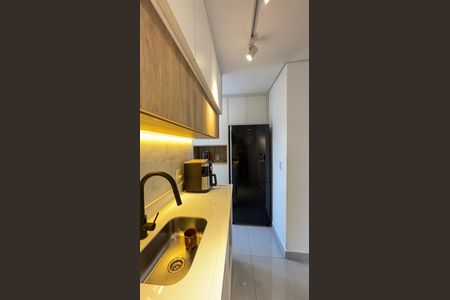 Apartamento à venda com 74m², 3 quartos e 2 vagas Apartamento à venda com 74m², 3 quartos e 2 vagasCozinha