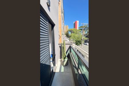 Apartamento à venda com 74m², 3 quartos e 2 vagas Apartamento à venda com 74m², 3 quartos e 2 vagasVaranda da Suíte