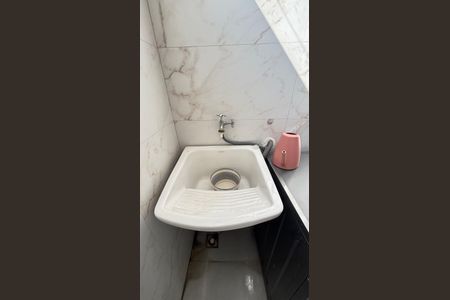 Apartamento à venda com 74m², 3 quartos e 2 vagas Apartamento à venda com 74m², 3 quartos e 2 vagasÁrea de Serviço