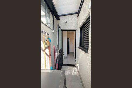 Apartamento à venda com 74m², 3 quartos e 2 vagas Apartamento à venda com 74m², 3 quartos e 2 vagasÁrea de Serviço