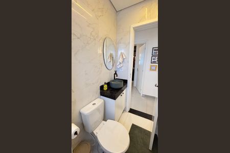 Apartamento à venda com 74m², 3 quartos e 2 vagas Apartamento à venda com 74m², 3 quartos e 2 vagasBanheiro