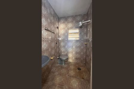 Casa à venda com 171m², 3 quartos e 1 vagaBanheiro