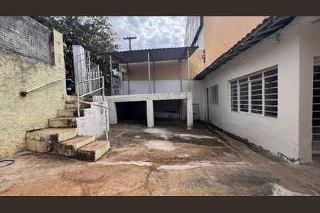 Casa à venda com 171m², 3 quartos e 1 vagaQuintal