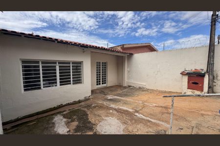 Casa à venda com 171m², 3 quartos e 1 vagaQuintal