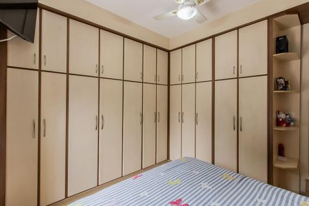 Casa à venda com 178m², 3 quartos e 2 vagas Casa à venda com 178m², 3 quartos e 2 vagasQuarto 3