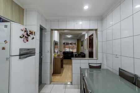 Casa à venda com 178m², 3 quartos e 2 vagas Casa à venda com 178m², 3 quartos e 2 vagasCozinha