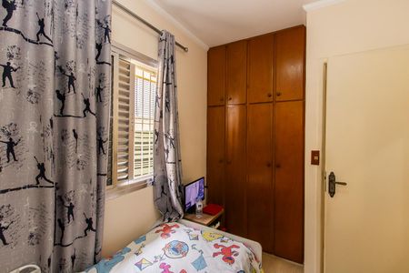 Casa à venda com 178m², 3 quartos e 2 vagas Casa à venda com 178m², 3 quartos e 2 vagasQuarto 2