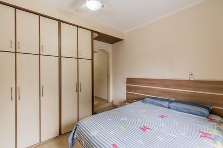 Casa à venda com 178m², 3 quartos e 2 vagas Casa à venda com 178m², 3 quartos e 2 vagasQuarto 3