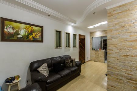 Casa à venda com 178m², 3 quartos e 2 vagas Casa à venda com 178m², 3 quartos e 2 vagasSala