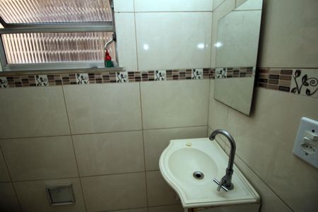 Casa à venda com 102m², 1 quarto e 1 vagaBanheiro