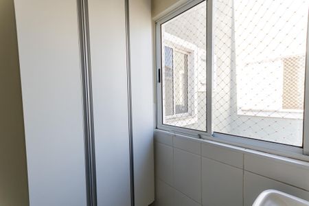Apartamento à venda com 65m², 2 quartos e 2 vagasÁrea de Serviço