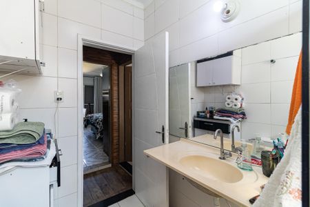 Casa à venda com 300m², 4 quartos e 6 vagasBanheiro da Casa 1