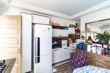 Casa à venda com 300m², 4 quartos e 6 vagasCozinha da Casa 1