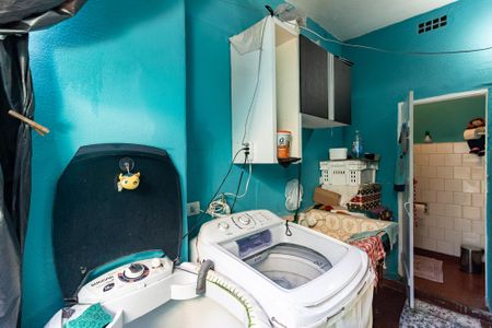 Casa à venda com 300m², 4 quartos e 6 vagasLavanderia da Casa 2