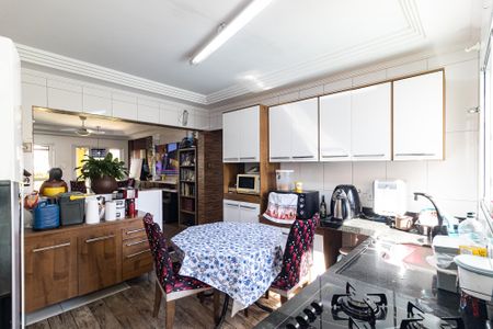 Casa à venda com 300m², 4 quartos e 6 vagasCozinha da Casa 1