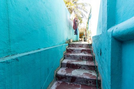 Casa à venda com 300m², 4 quartos e 6 vagasEntrada da Casa 2