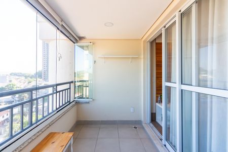 Apartamento à venda com 64m², 2 quartos e 1 vagaSacada
