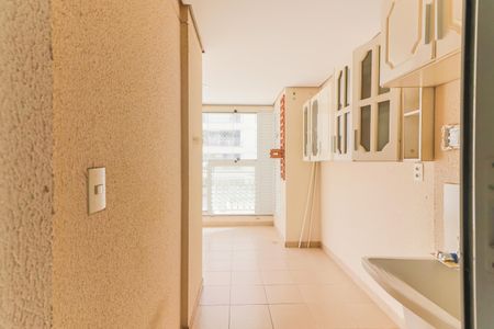 Apartamento à venda com 75m², 2 quartos e 1 vaga Apartamento à venda com 75m², 2 quartos e 1 vagaCozinha
