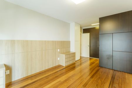 Apartamento à venda com 226m², 3 quartos e 4 vagasSuíte 3